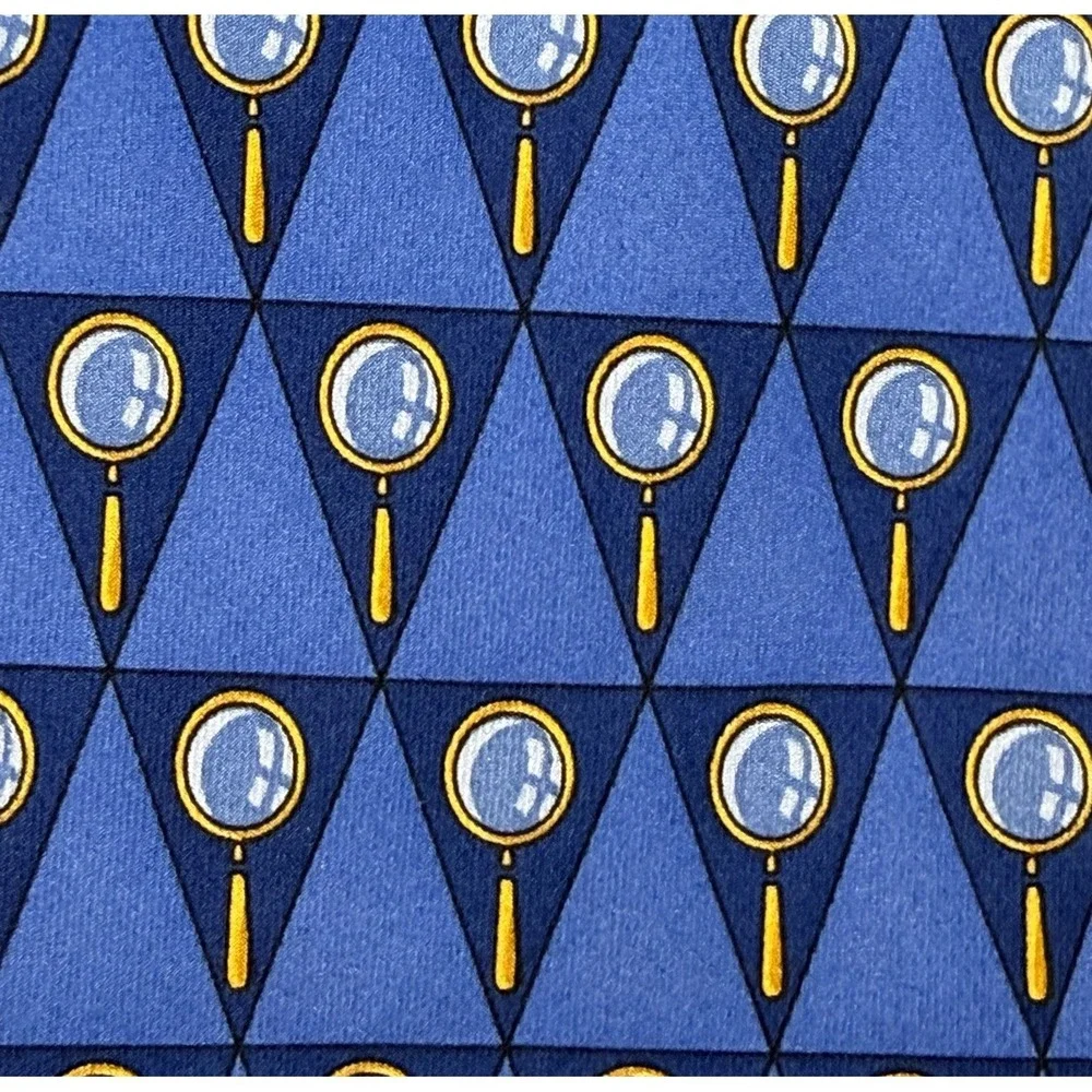 Vintage Gucci Italy Silk Tie Blue Magnifying Glass Novelty Necktie 57x3.75